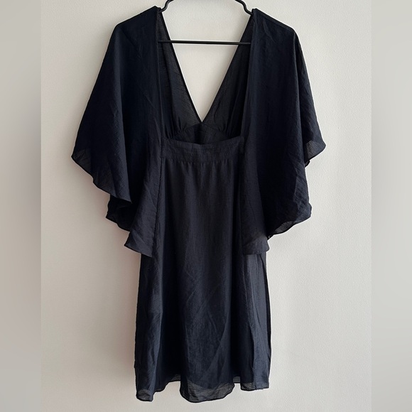 roberio sampaio Black Flutter Sleeve Linen Dress, Black Beach Coverup - Picture 4 of 16